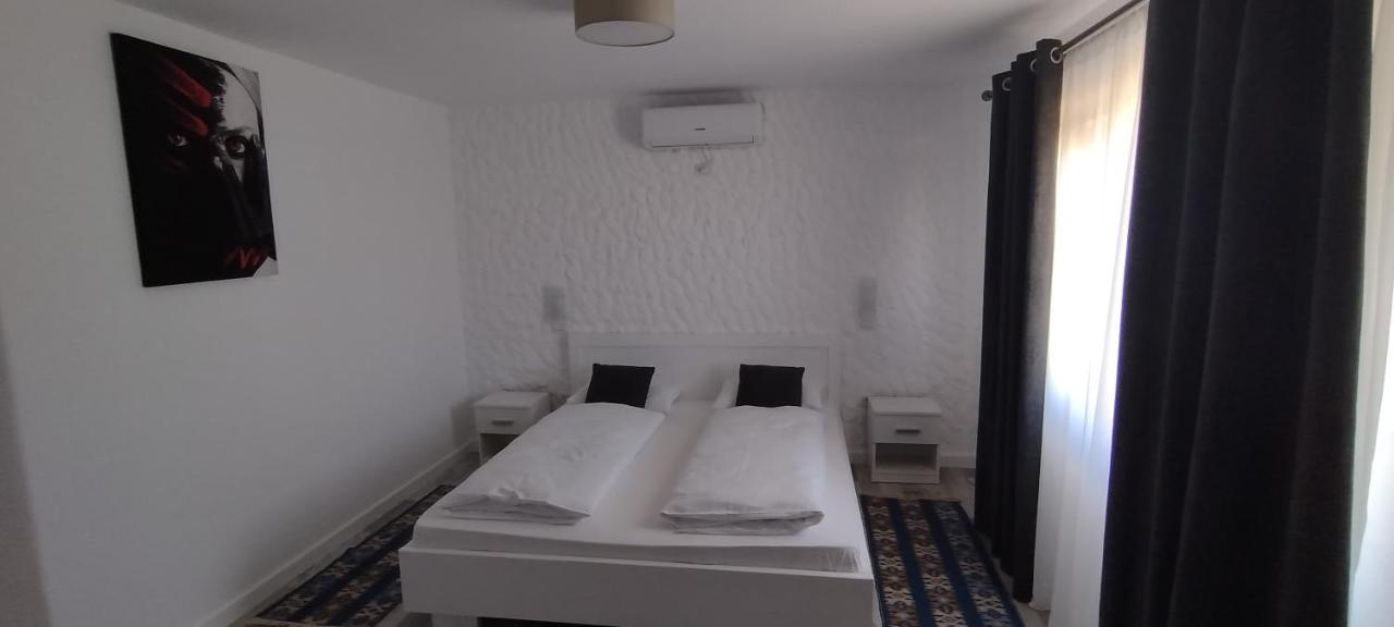 Bungalow Terra Kordu Băile Felix Εξωτερικό φωτογραφία
